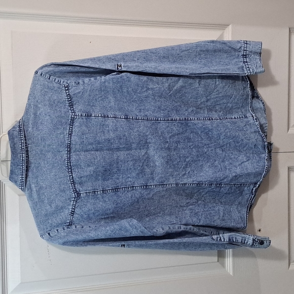 Fashion Web snap front button-up denim top - Med - Picture 5 of 6